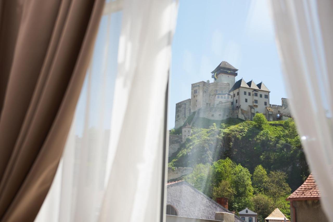 Penzion Branecky Trencin Bagian luar foto